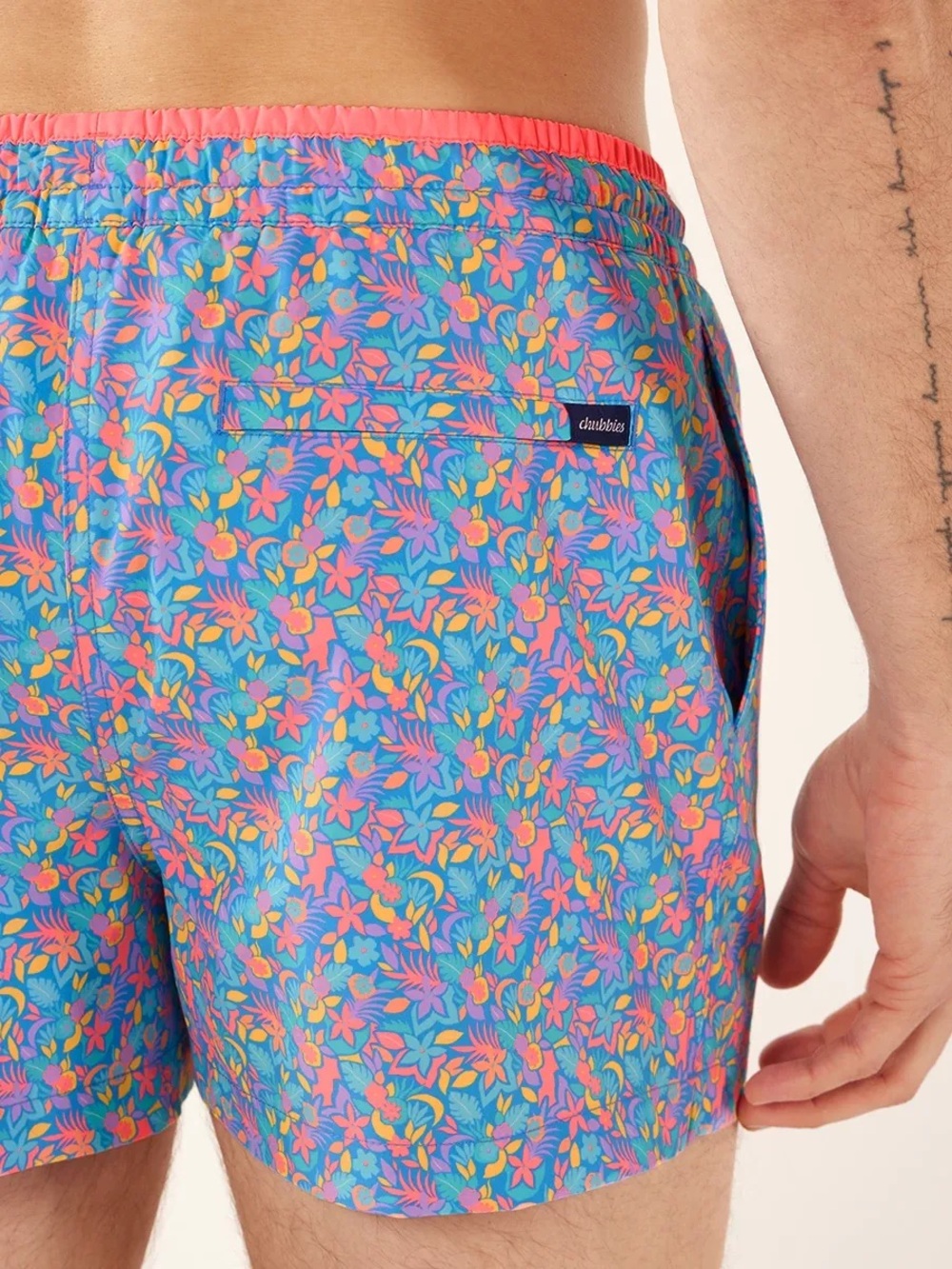 Chubbies Mens Medium Classic Swim Trunks Multicolor Floral Lined